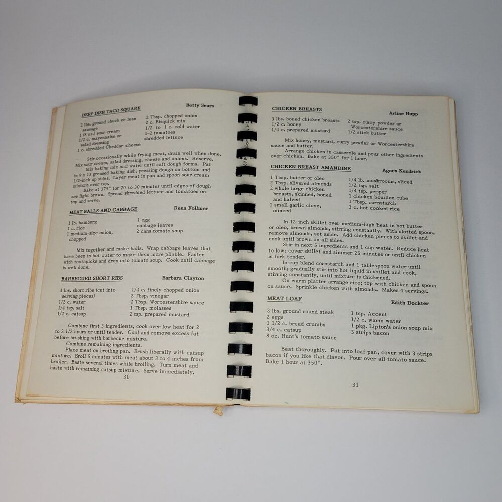 Vintage 1987 Cookbook Zephyr Christian Women Book of Favorite Recipes Florida - Picture 6 of 11